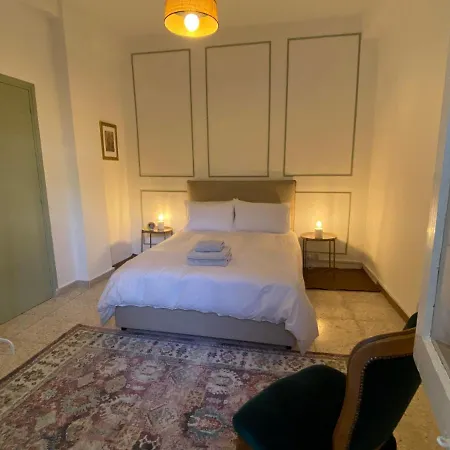Liberty House - Two Bedroom Apartment *