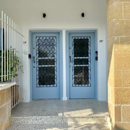 Liberty House - Two Bedroom Daire